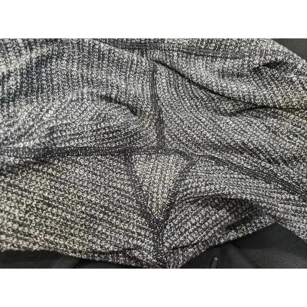 Lululemon Leggings Womens Size 4 Black And White - Picture 5 of 7